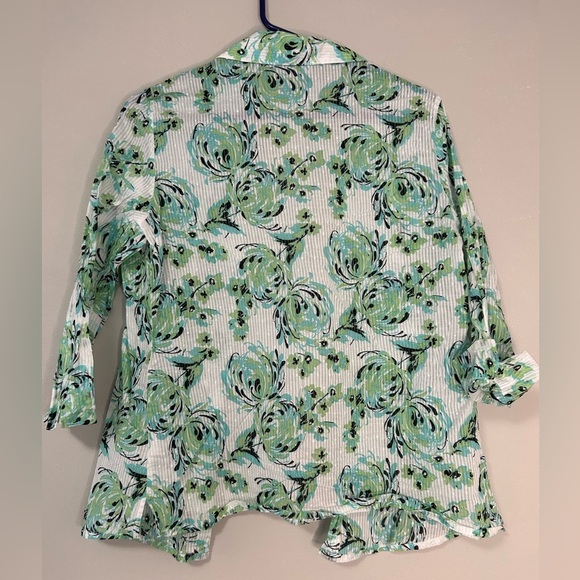 Floral Green and White Women's Sheer Top, Size M - Picture 5 of 5